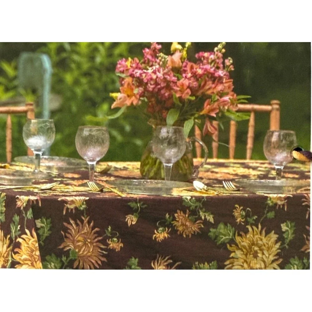 April Cornell Antoinette Tablecloth 60x60